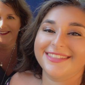 Meet your Posher, Dara